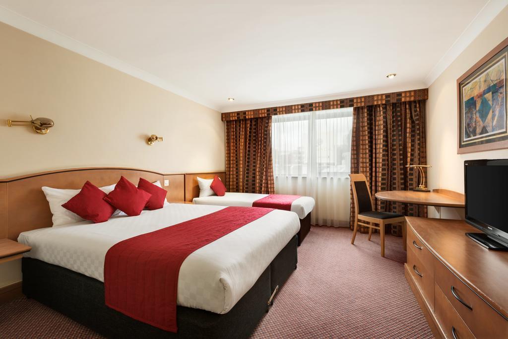 Ramada Hatfield Hatfield  Kültér fotó